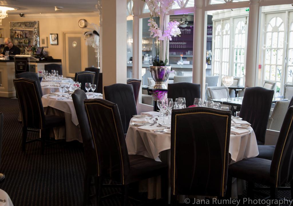 Lord Bute Hotel Christchurch  Exterior photo